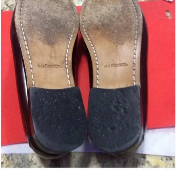 Women’s G.H. Bass Burgundy oxblood Weejun Loafers tassel and kilt 7 Wide - Picture 4 of 13